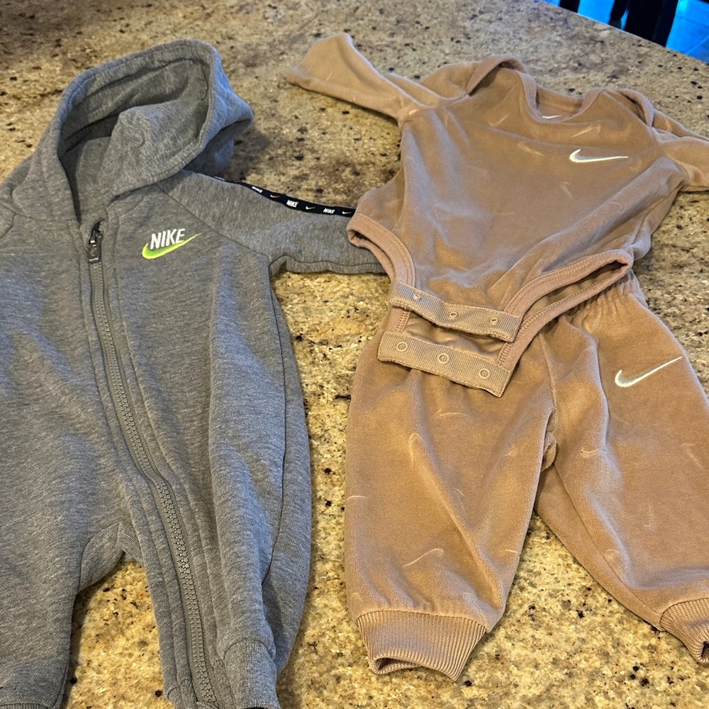 Nike Kids Gray and Brown Bodysuit Set